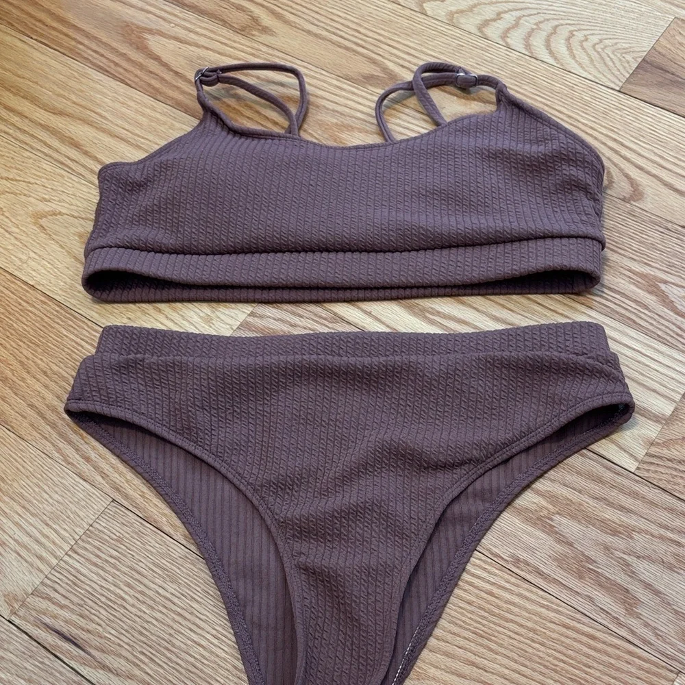 Brown Ribbed Bikini Set - Picture 3 of 6